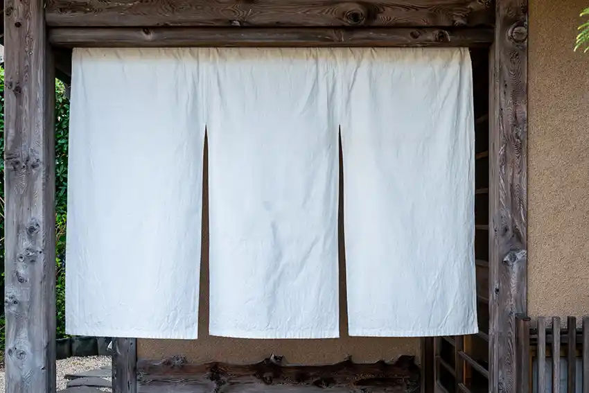 のれん（暖簾）とは