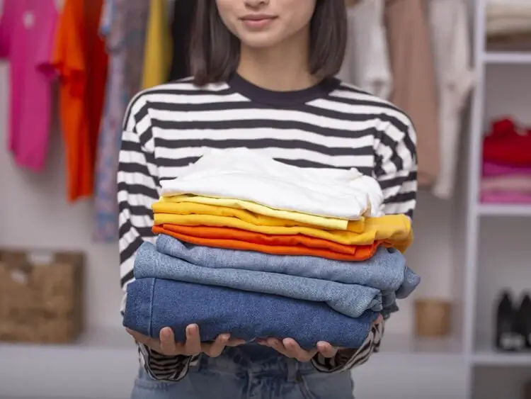 クローゼットのホコリ対策には日頃からのこまめな掃除も重要