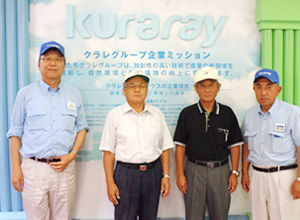 2012年度　自治会長さん工場見学の様子１