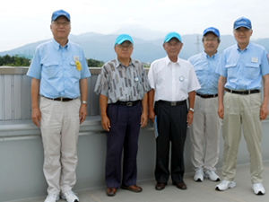 2013年度　新町自治会･表佐連合自治会　工場見学の様子３