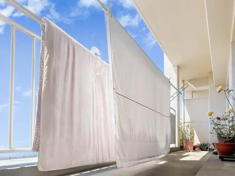 ダニに刺されないための予防・対策3選！