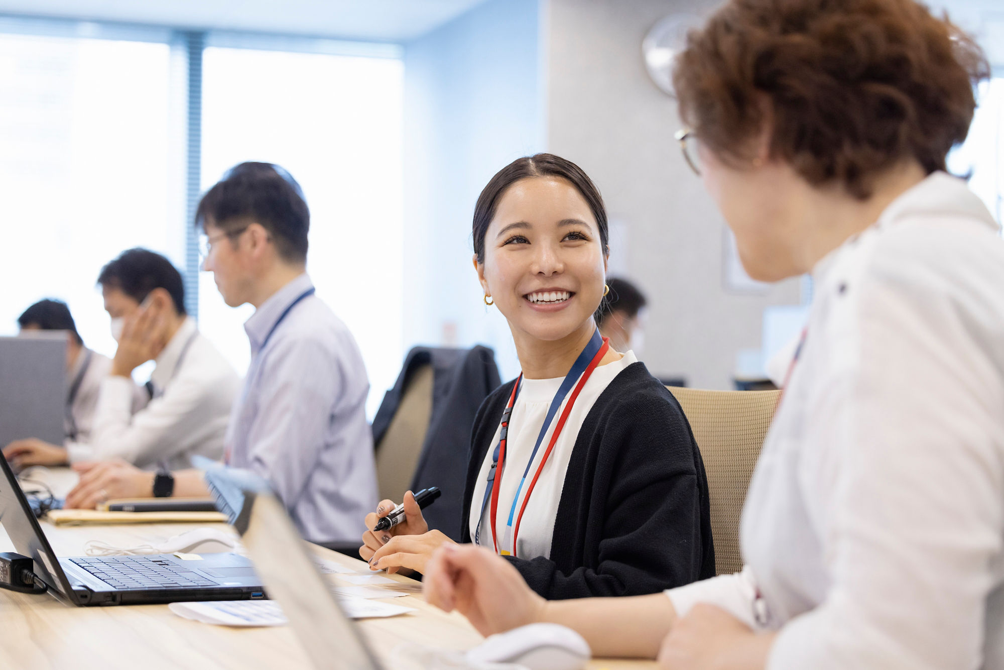 本社