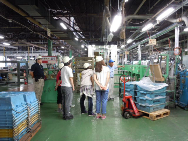 2011年度　学生工場見学の様子１（岐阜大学工学部）