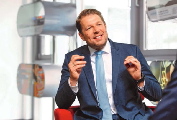 Interview on the Mowital® product range