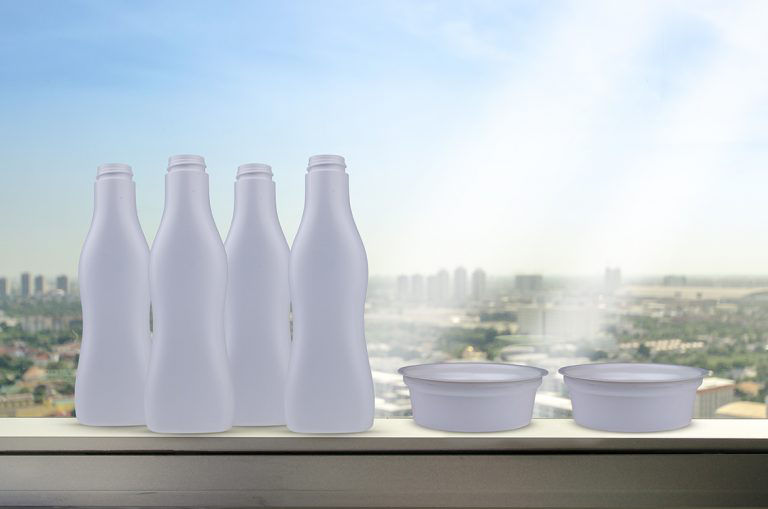 Simpler recycling of multi-layer plastic packaging