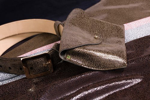 each microfibre in Kuraray's amaretta™ Nubuck is 4,000 times finer than human hair