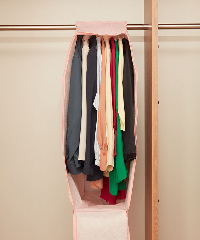 １つの洋服カバーでたっぷり収納できる
