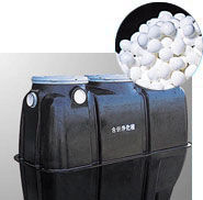 Industrial wastewater filtration device