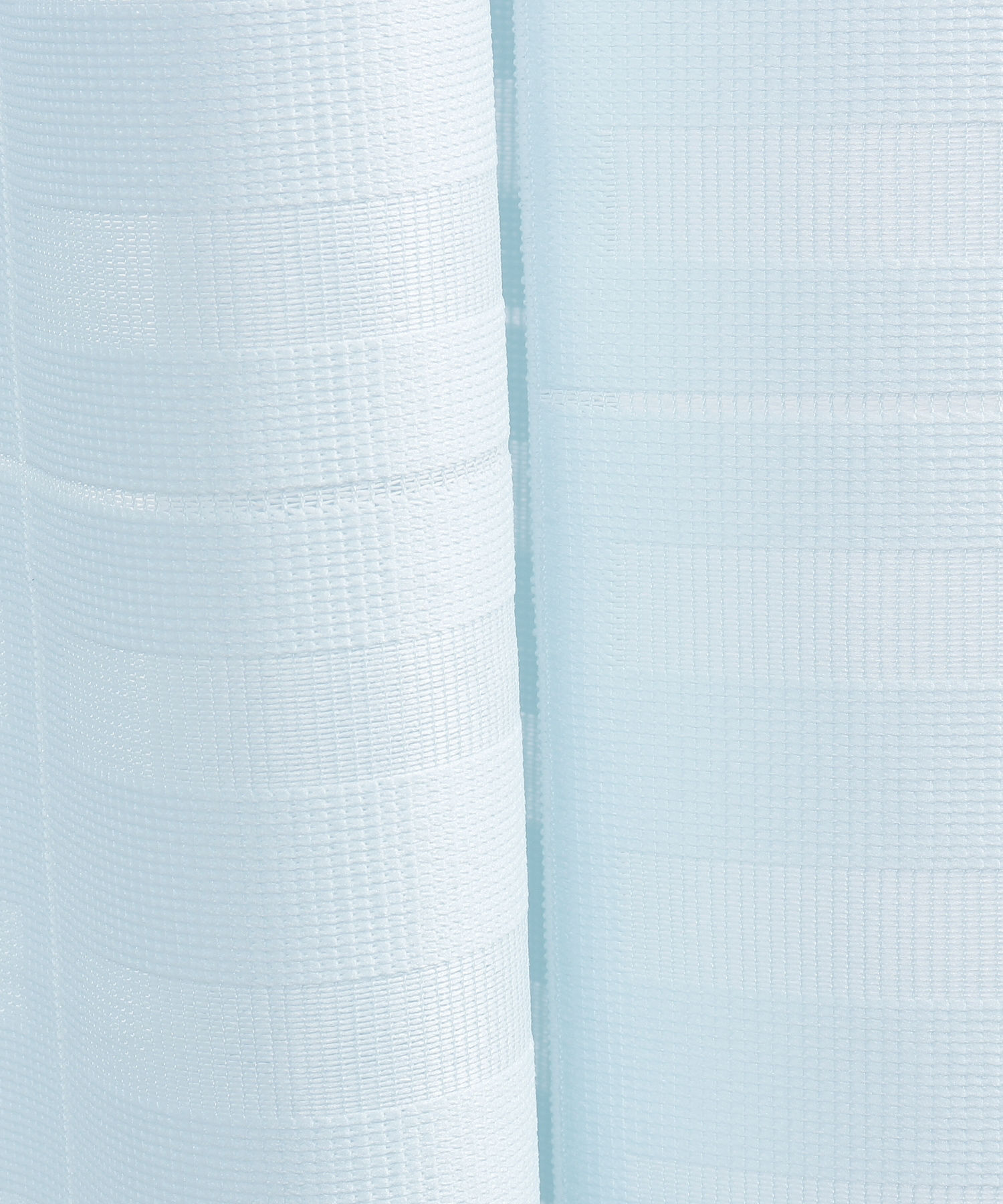 Heat‑shielding and UV‑blocking curtain (Noren) ; Lace fabric