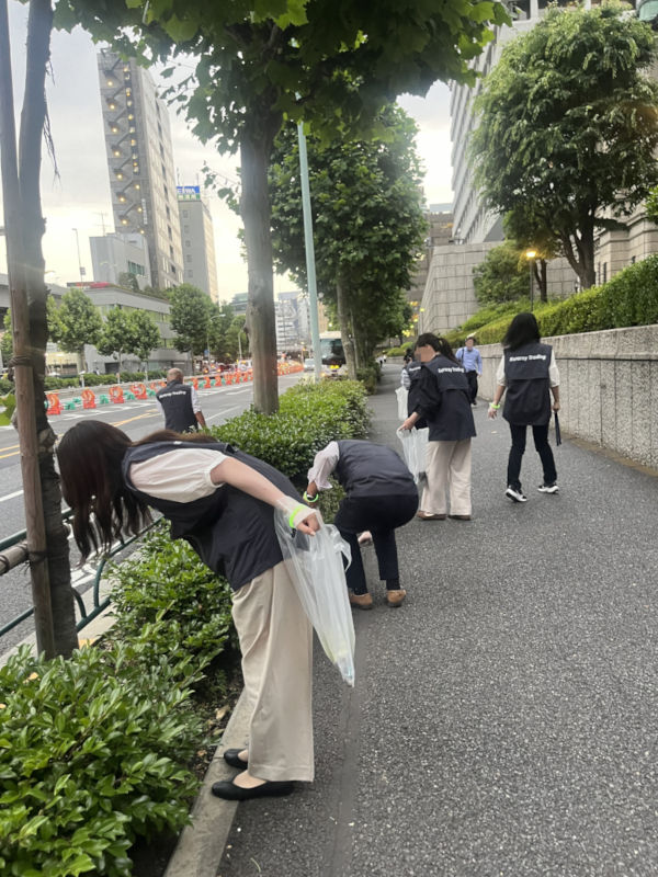 清掃活動の様子