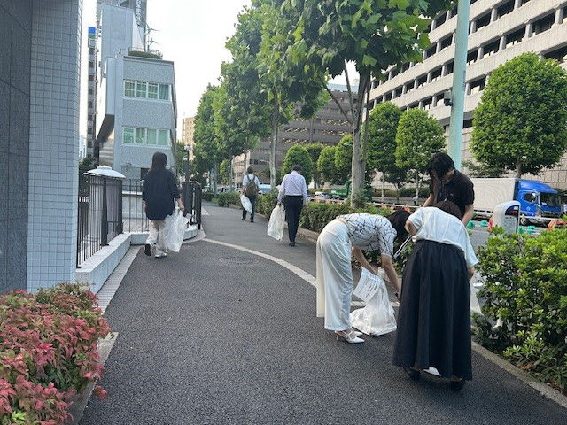 清掃活動の様子