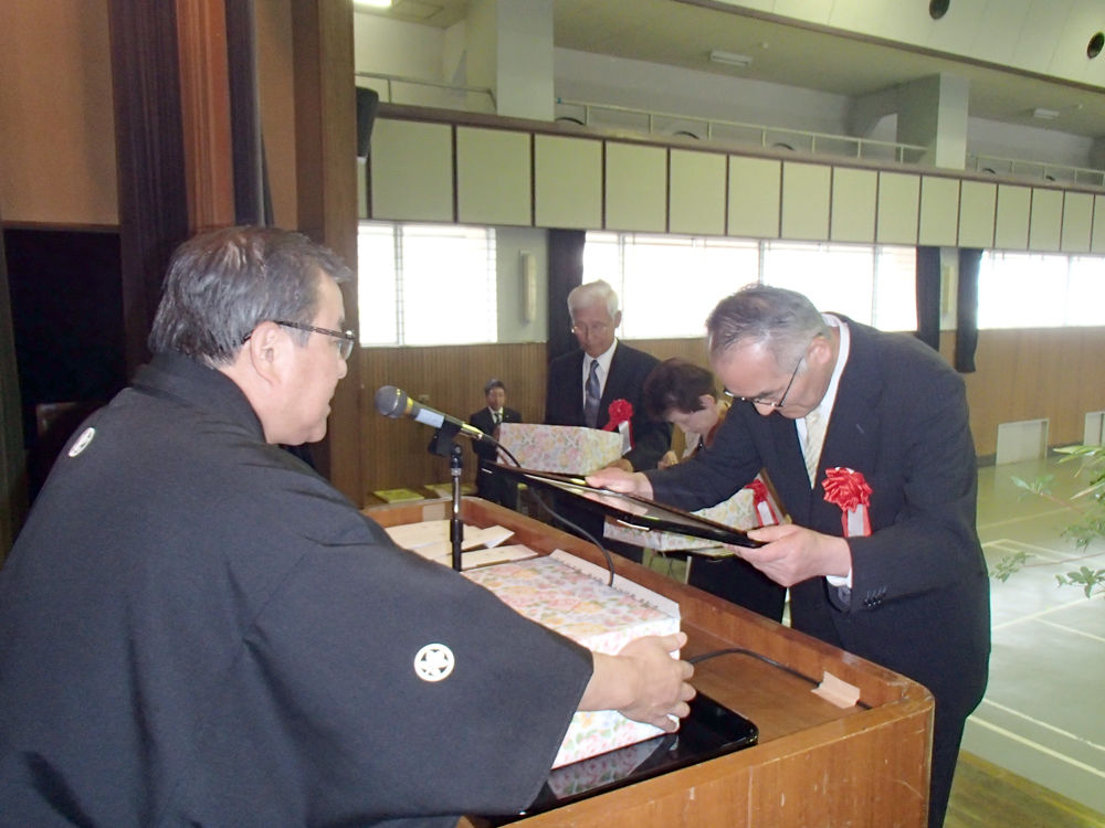 2016年度　垂井町からの表彰の様子