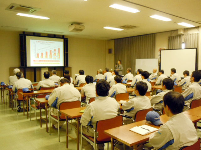 2016年度　産業医による衛生講話の様子１
