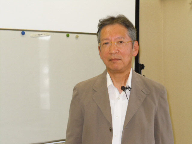産業医の白木先生 