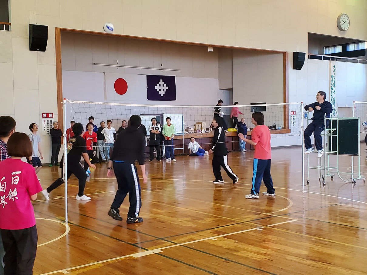 ソフトバレーボール大会の様子