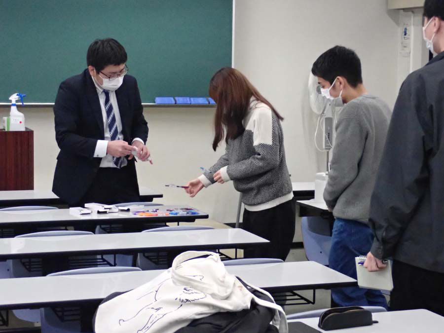 名古屋工業大学大学院講義の様子１