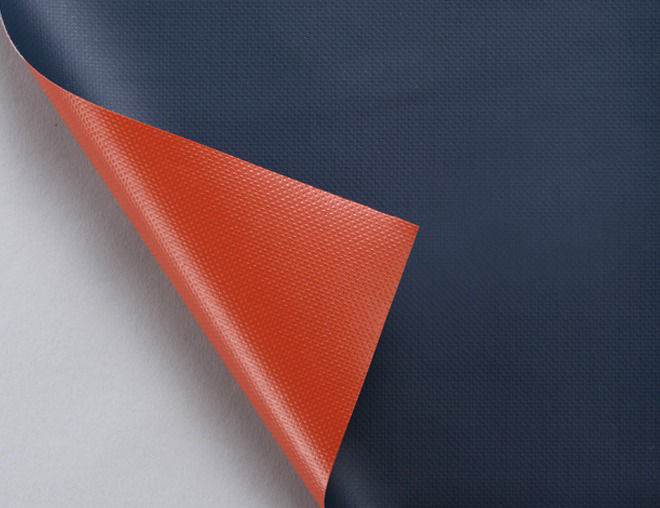 コン／ブラウン