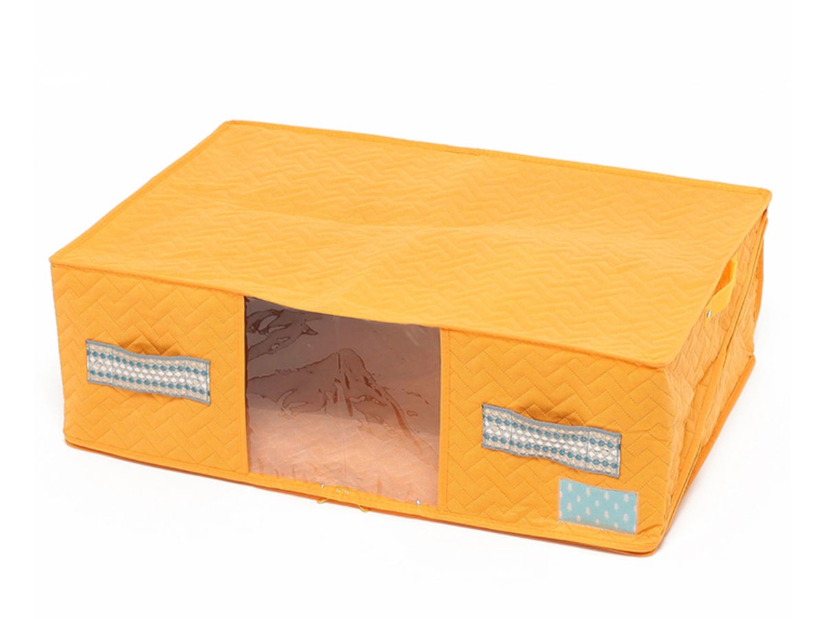 防ダニ・抗菌防臭／衣類や寝具が入る収納袋