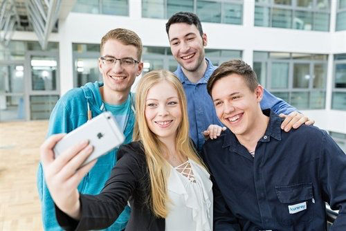 Ausbildung und Förderung begabter junger Menschen
