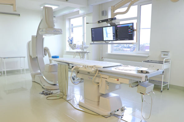 用途イメージ：血管撮影室