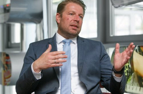 Jörg Bruss, Director of Global Business for Technical PVBs at Kuraray