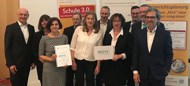 Ende 2018 wurde die Schule in die Riege der 100 "MINT-freundlichen Schulen" in Hessen aufgenommen, die sich besonders in den Bereichen Mathematik, Informatik, Naturwissenschaften und Technik (daher "MINT"-Fächer) engagieren