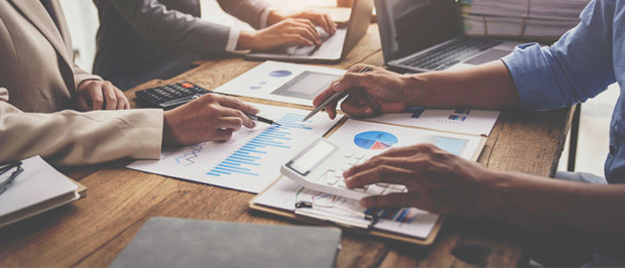 Compromiso, Responsabilidad y Mejora.