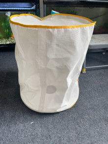 Ammonia odor decomposition mesh  Applications Image (Polyethylene bucket style)