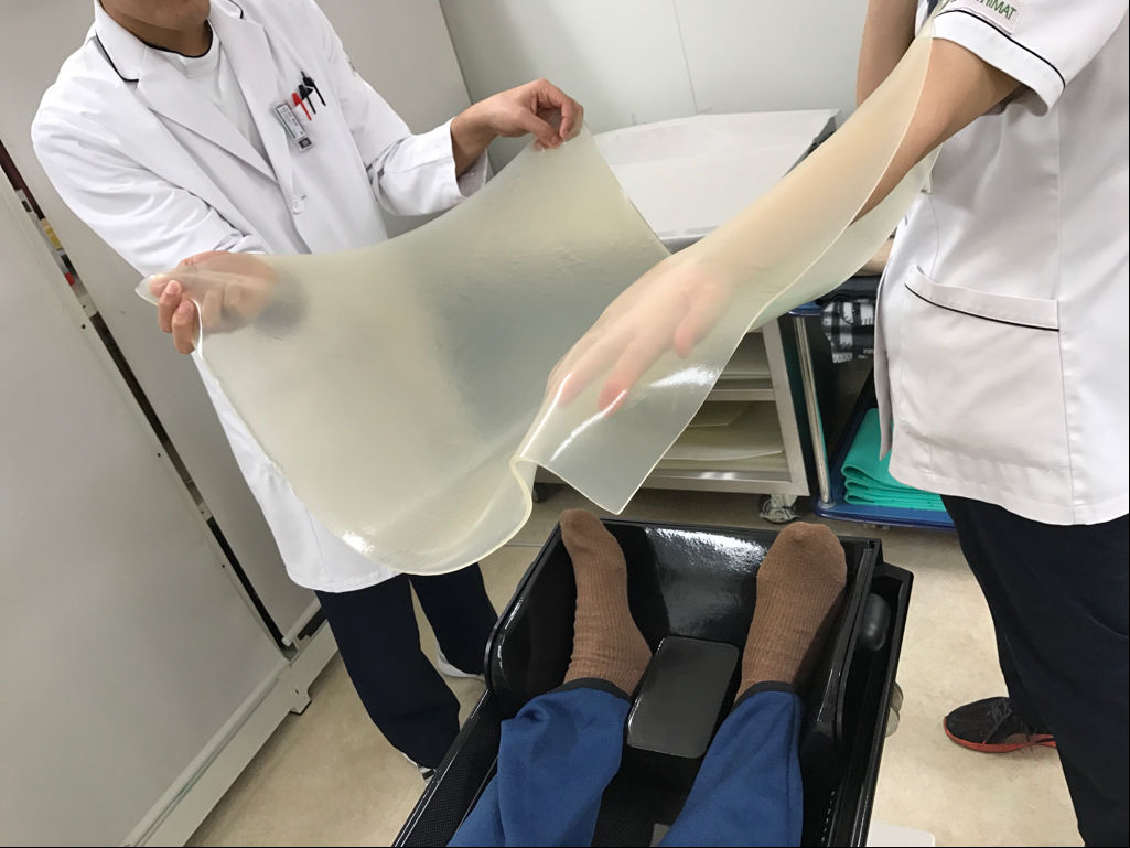 Radiotherapy positional fixation sheets  Application Image; Usage scene in a hospital