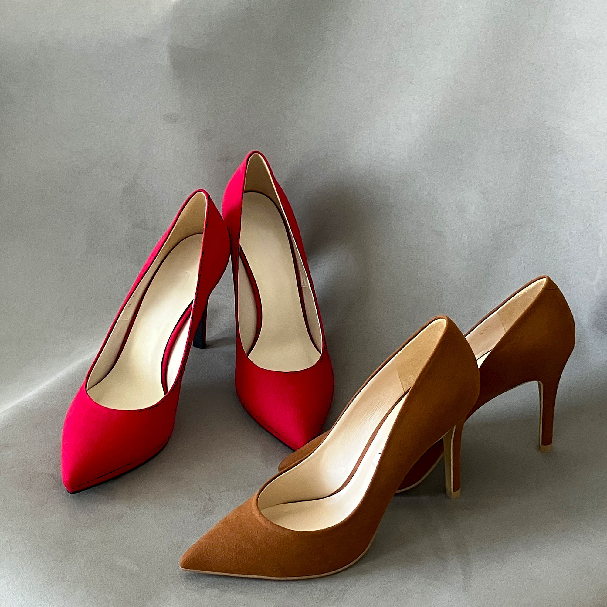 〈ティレニーナ®〉を使用した婦人靴