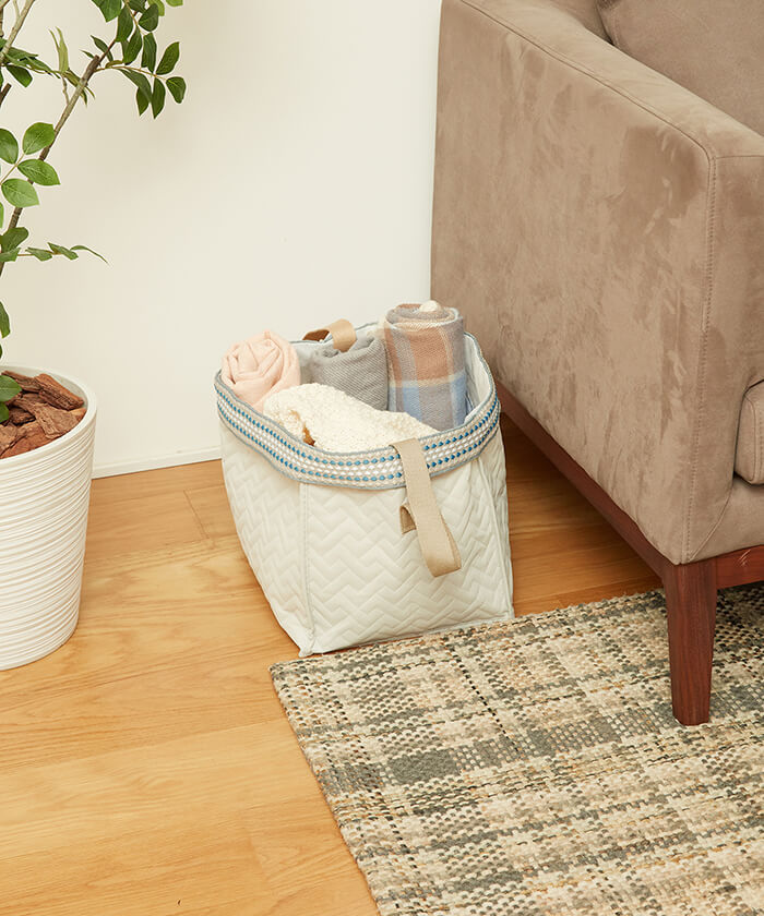 Deodorizing foldable storage box Use Image