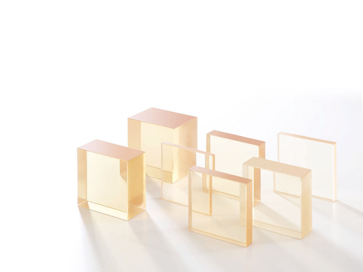 Photo: KYOWAGLAS-XA™ lead acrylic resin sheet